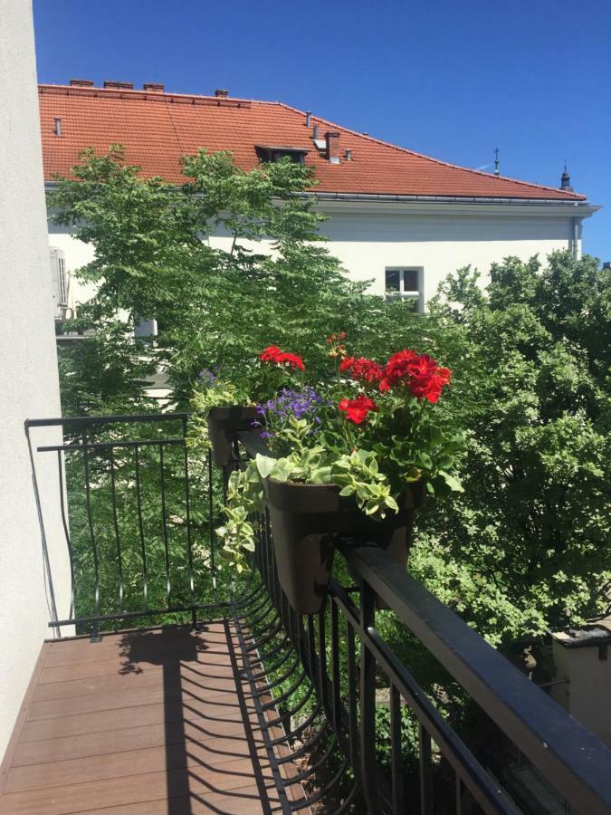 Kings Landing Apartament Krakow Exterior photo